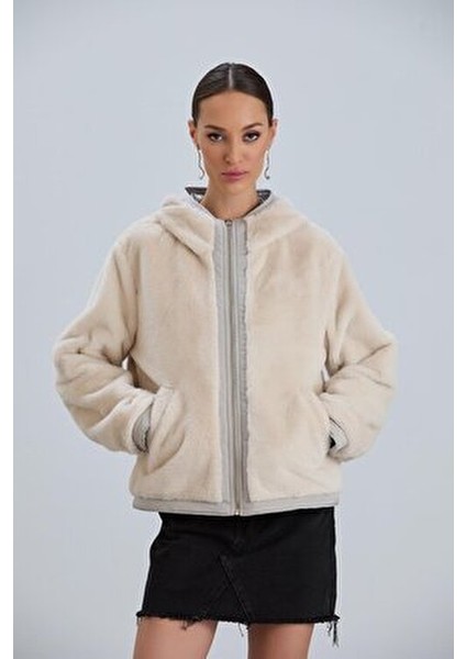 Kapüşonlu Çift Taraflı Rabbit Peluş Kadın Mont