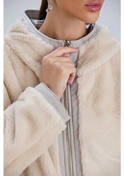 Kapüşonlu Çift Taraflı Rabbit Peluş Kadın Mont