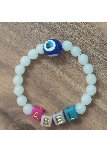 Isimli Bileklik Karanlıkta Parlayan Boncuklu ve Nazar Boncuklu fırsatları