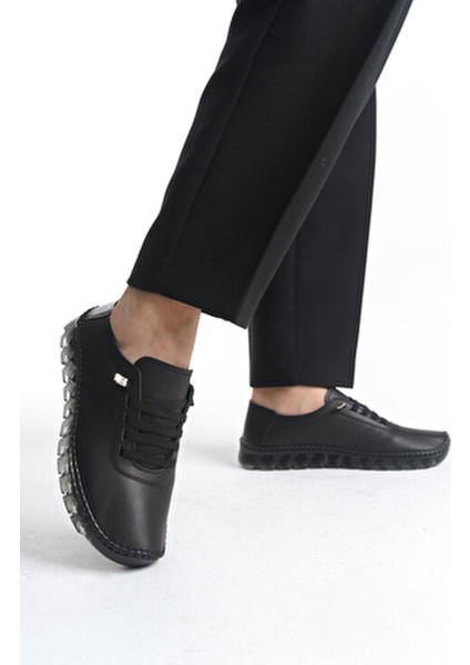 Hakiki Deri Yumuşak Rahat Esnek Bağcıklı Günlük Anne Siyah Klasik Kadın Ayakkabı fiyatları