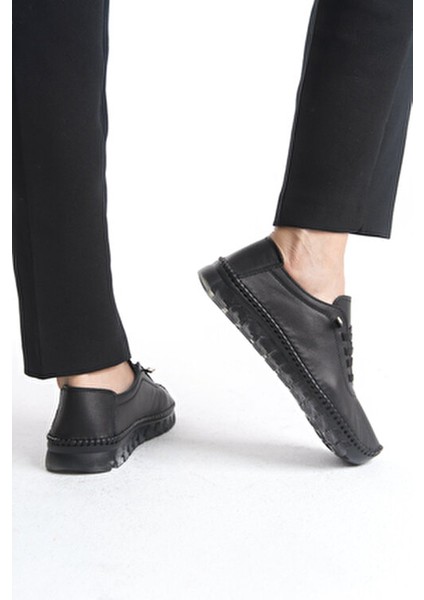 Hakiki Deri Yumuşak Rahat Esnek Bağcıklı Günlük Anne Siyah Klasik Kadın Ayakkabı fırsatları