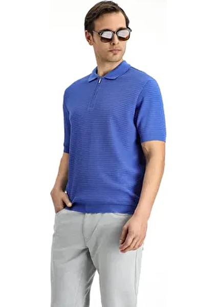 Slim Fit Dar Kesim Pamuk Desenli Fermuarlı Polo Yaka Tişört
