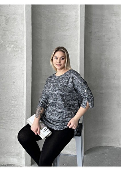 Büyük Beden Yarım Kollu Düğme Detaylı Yumuşak Dokulu Kazak Kadınlar İçin Gri indirimleri