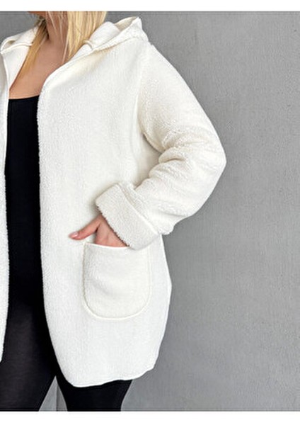 Büyük Beden Önü Kapamasız Cepli Kapüşonlu Ince Peluş Ceket 301256