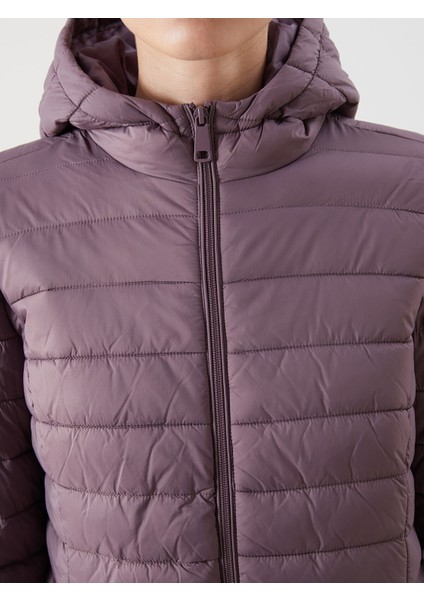 Yeni Sezon Kadın Kapüşonlu Düz Şişme Mont modelleri