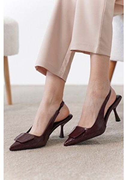 Cherry Kadın Topuklu Ayakkabı Lastik Detaylı Bordo Suni Deri Orta Topuklu Günlük Kullanım İçin modelleri