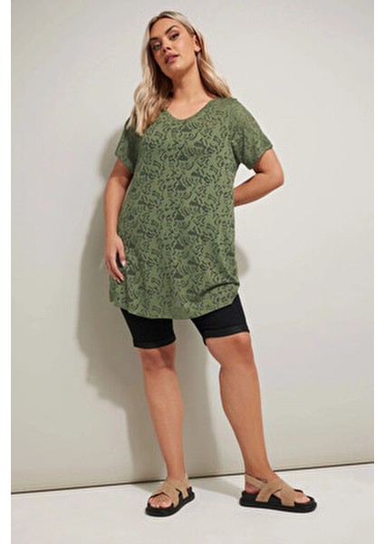 Kadın Büyük Beden V Yaka Kolsuz Dantel T-Shirt 304091 Dokuma Malzemeden fiyatları
