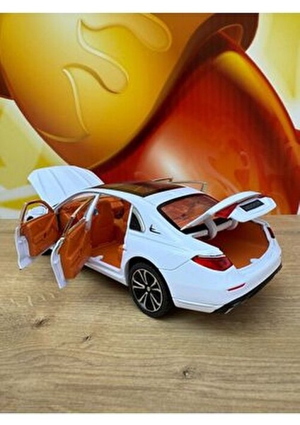 Mercedes C200 Metal Araba 22 cm Sesli Işıklı Oyuncak Demir Model Araç Diecast Çek Bırak Mercedes