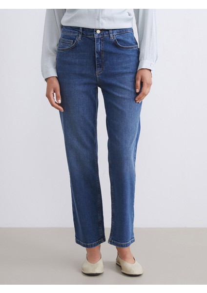 Yeni Sezon Slim Fit Kadın Jean Pantolon fiyatları