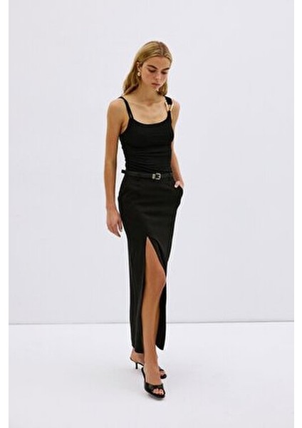 Yırtmaçlı Midi Kalem Etek fırsatları