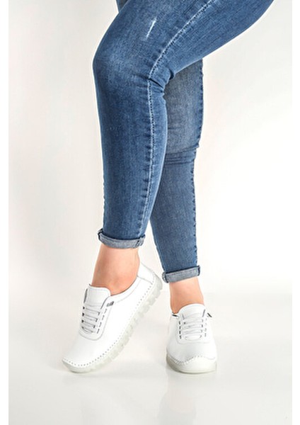 Hakiki Deri Yumuşak Rahat Esnek Bağcıklı Günlük Anne Beyaz Klasik Kadın Ayakkabı indirimleri
