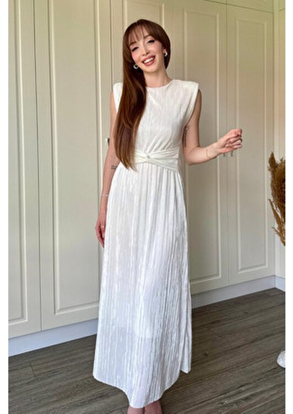 Vatkalı Krinkıl Midi Bel Detaylı Beyaz Elbise