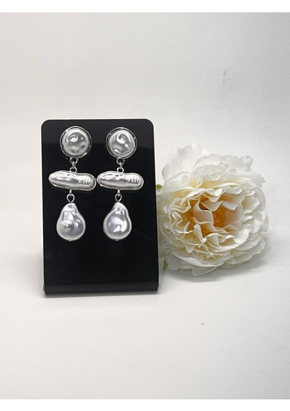 Barok Incili Sallantılı Kadın Küpe – Zarif Şık Takı Modeli, Gümüş Kaplama Silver Modern Tasarım