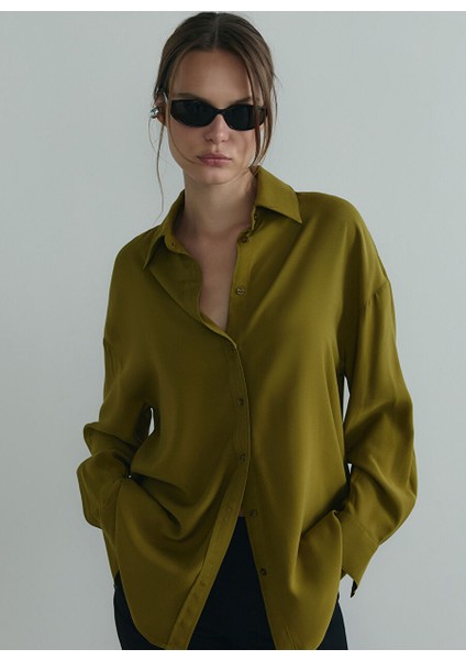 Yeşil Kadın Normal Gömlek 418136410 R031 modelleri