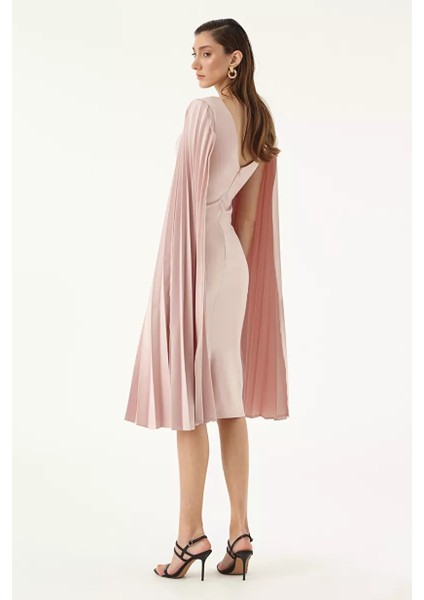 Pudra Krep Uzun Kol Orta Boy Elbise fiyatları