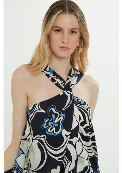 Boyundan Bağlama Detaylı Desenli Uzun Elbise fiyatları