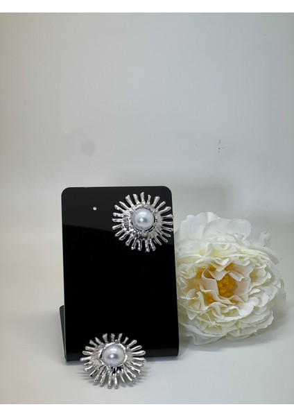 Güneş Işığı Incili Küpe – Zarif Şık Takı Modeli, Gümüş Kaplama Silver Modern Tasarım fiyatları