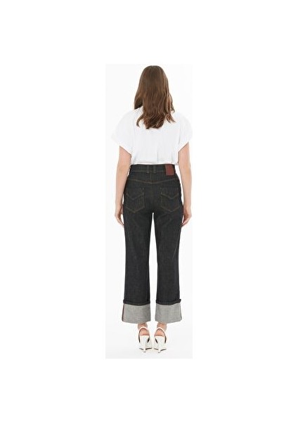 Paça Katlama Detaylı Jean fırsatları