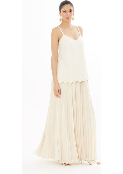 Sırtı Pencere Detaylı Uzun Kemik Elbise