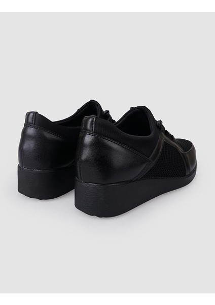 Siyah Lastik Bağcıklı Kadın Comfort Ayakkabı modelleri