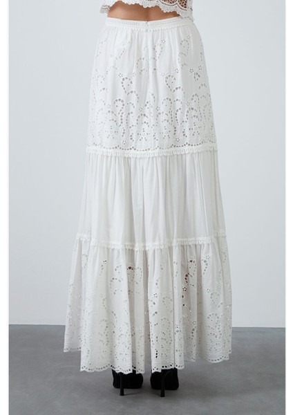 Dantel Detaylı Uzun Ekru Etek modelleri