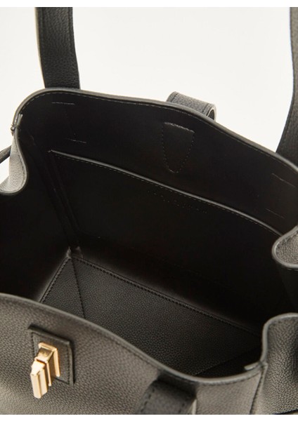 Siyah Kadın 22X28X16 cm Tote Çanta TBSS25FSB035 fırsatları