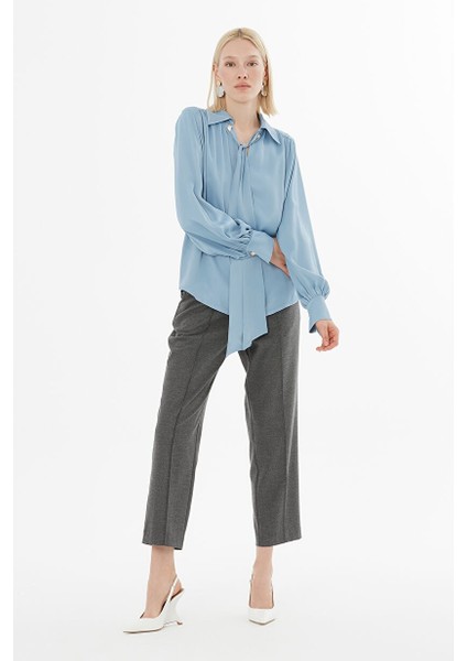 Fular Detaylı V Yaka Gömlek fiyatları