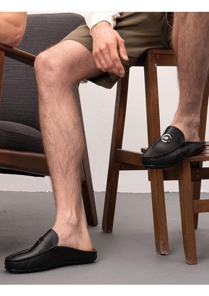 Hakiki Deri Siyah Tokalı Erkek Terlik