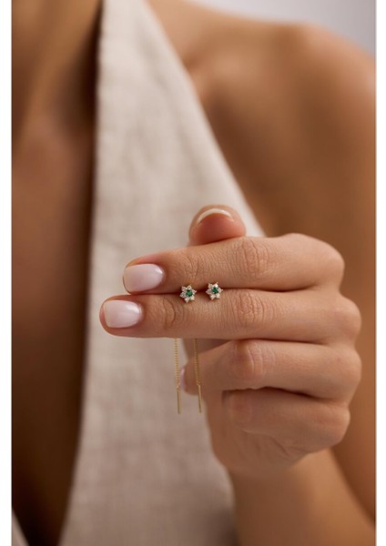 Yeşil Taşlı Çiçek Sallantılı Küpe fiyatları