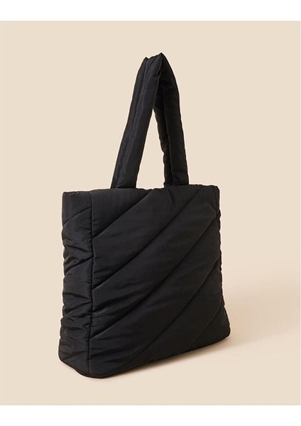 Recycled Nylon Quilted Shopper Black modelleri
