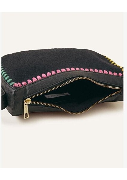 Coloured Stıtch x Bo Black modelleri