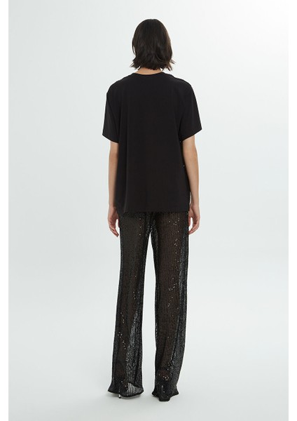 Yuvarlak Yakalı Önü Payetli Kısa Kollu Siyah Bluz modelleri