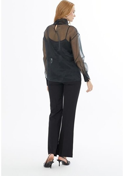 Detaylı Manşetli Gömlek fırsatları