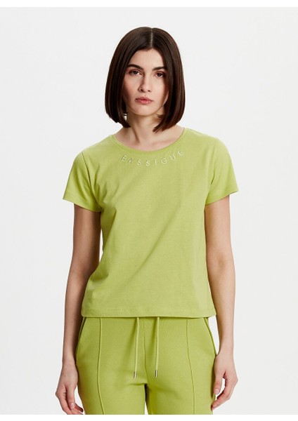 Yeşil Klasik T-Shirt modelleri