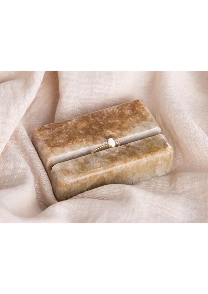 Altın Opal Taşlı Yüzük