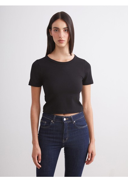 Yeni Sezon Bisiklet Yaka Kadın Crop 2'li fiyatları