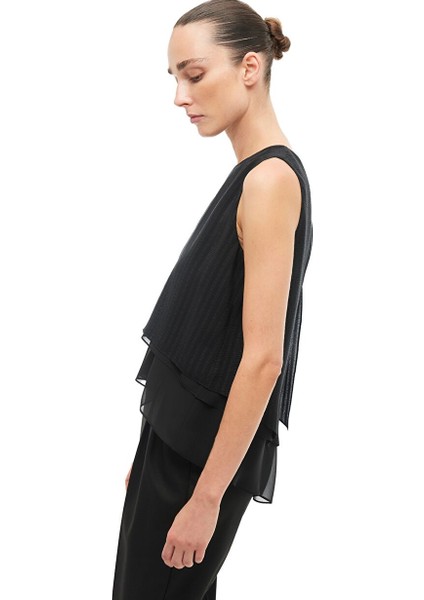 Siyah Bisiklet Yaka Sıfır Kol Bluz fiyatları