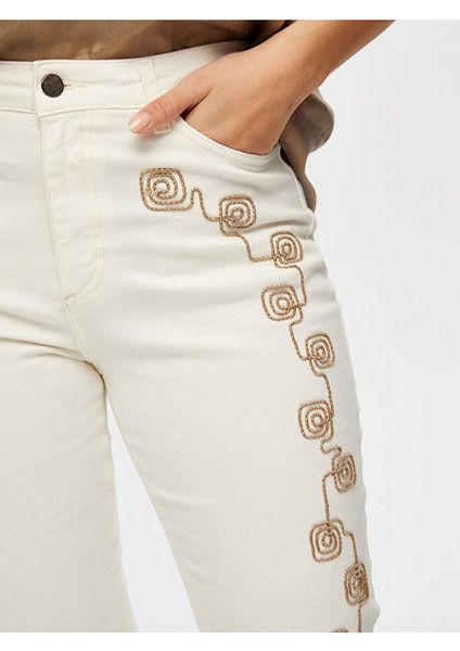 Yanları Ip Nakışlı Slim Fit Jean Pantolon S25JPN002 indirimleri