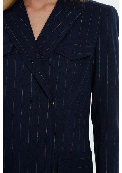 Kolları Gold Düğme Detaylı Kruvaze Çizgili Lacivert Ceket modelleri
