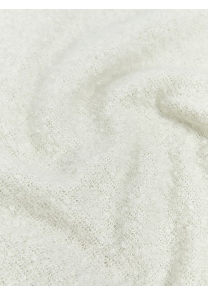 Yeni Sezon Düz Püsküllü Kadın Atkı modelleri