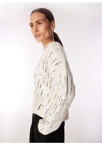Kadın Ekru V Yaka Payetli Kazak F4WL-KZK0609