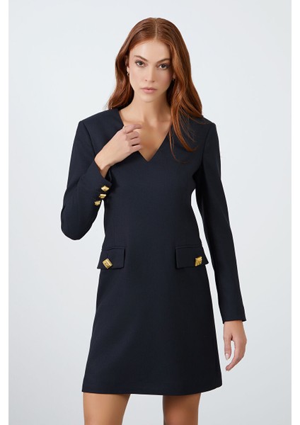 Uzun Kollu V Yakalı Midi Boy Siyah Elbise modelleri