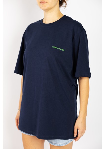 Unisex - Tokyo Skyline Lacivert Oversize Tişört fiyatları