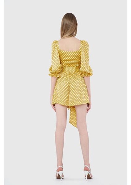 Beli Fırfırlı ve Bağlamalı Sarı Şort modelleri