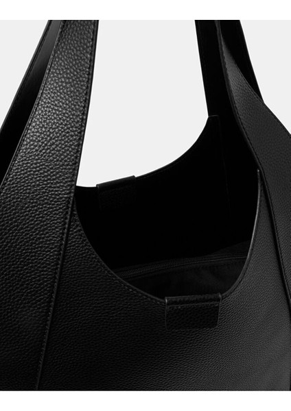 Grow Omuz Çantası Siyah fırsatları