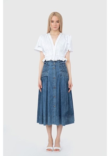 Şerit ve Fırfır Detaylı V Yaka Crop Boy Poplin Beyaz Bluz fiyatları