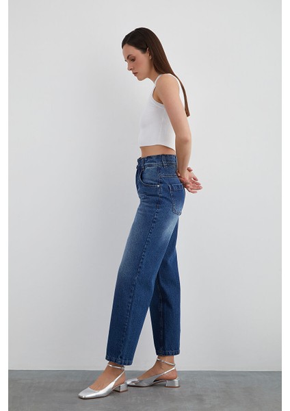 Metal Aksesuar Detaylı Boru Paça Jean Pantolon fiyatları