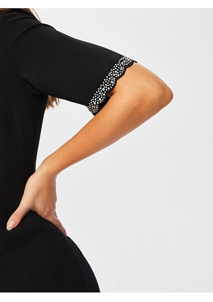 Dilim Taş Detaylı Kısa Kol Yuvarlak Yaka Abiye Elbise 014 indirimleri