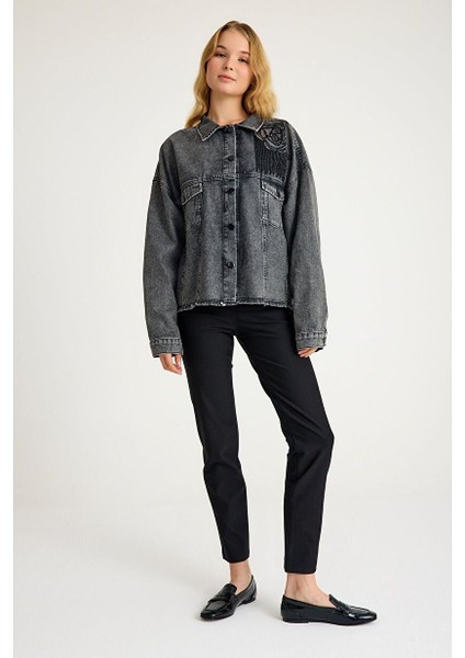 Taş Detaylı Yıpratılmış Gri Denim Ceket modelleri