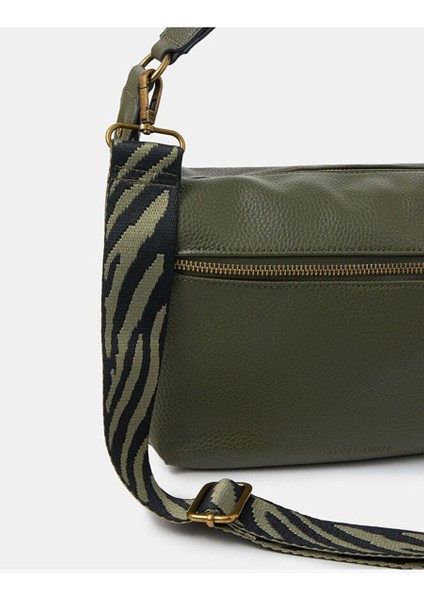 Örgülü Kulplu Omuz Çantası Yeşil modelleri